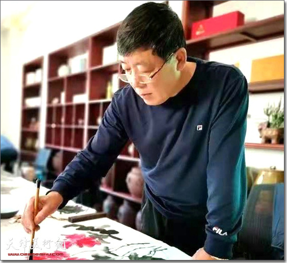 孙敬山（天津），1960年6月生。天津市美术家协会会员，天津市政协书画研究会会员。